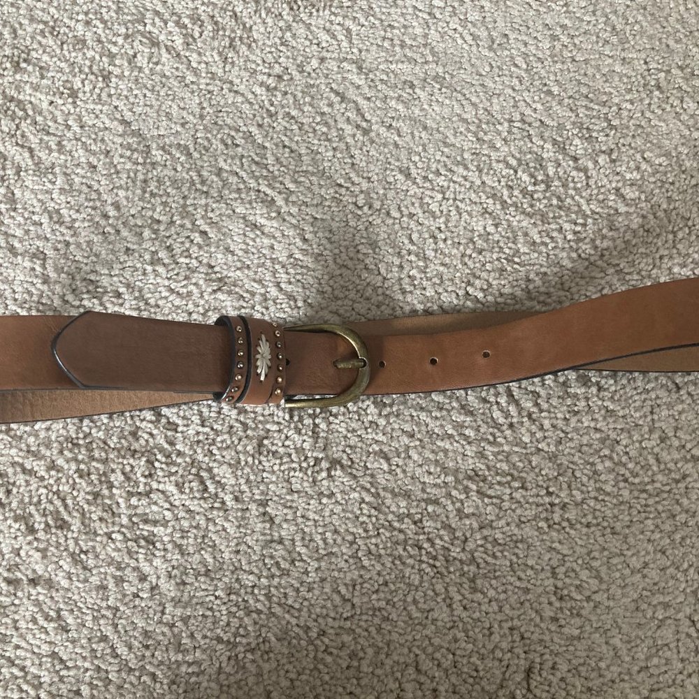 🤑FREE-ADD ON- Vegan leather tan belt size small
